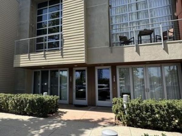 121 E City Place Drive, Santa Ana, CA 92705