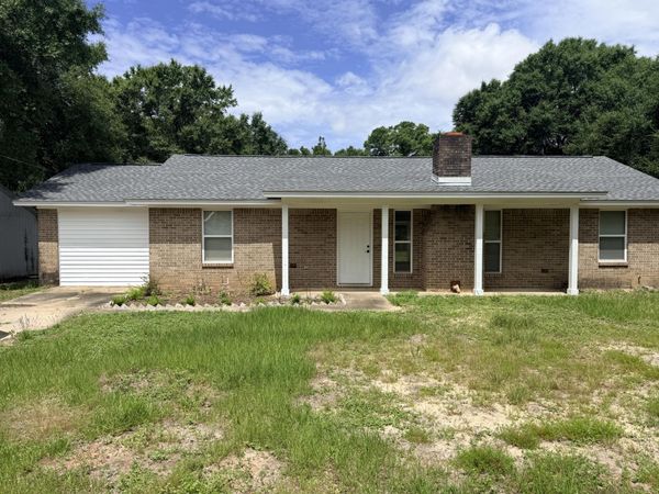 754 Ridge Lake Road, Crestview, FL 32536