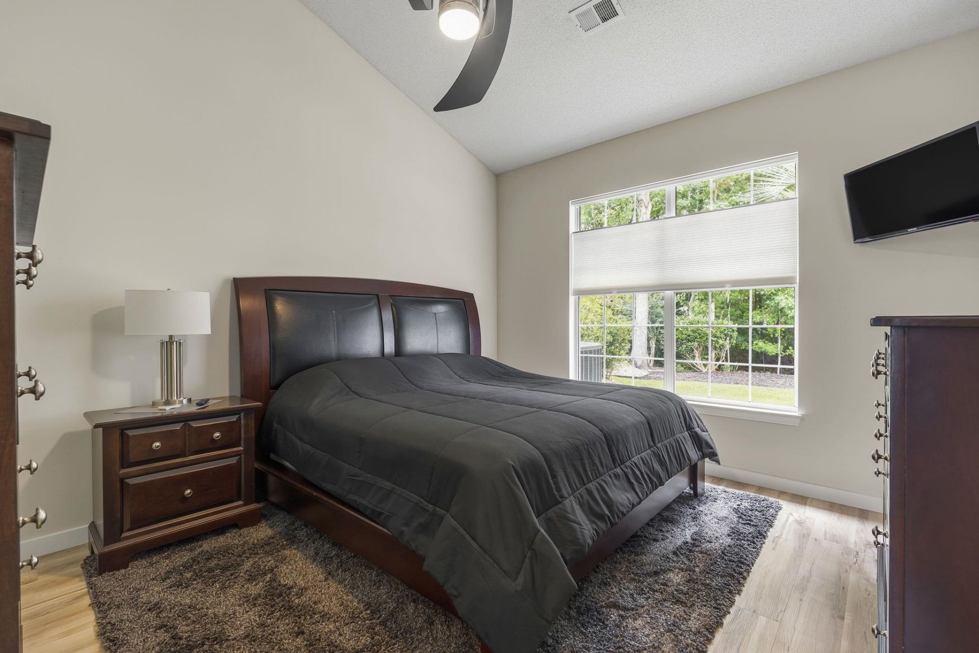 1674 Sedgefield Dr. Photo 13