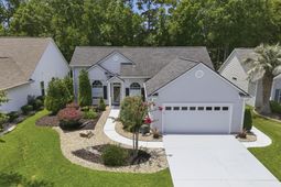 1674 Sedgefield Dr. photo 4