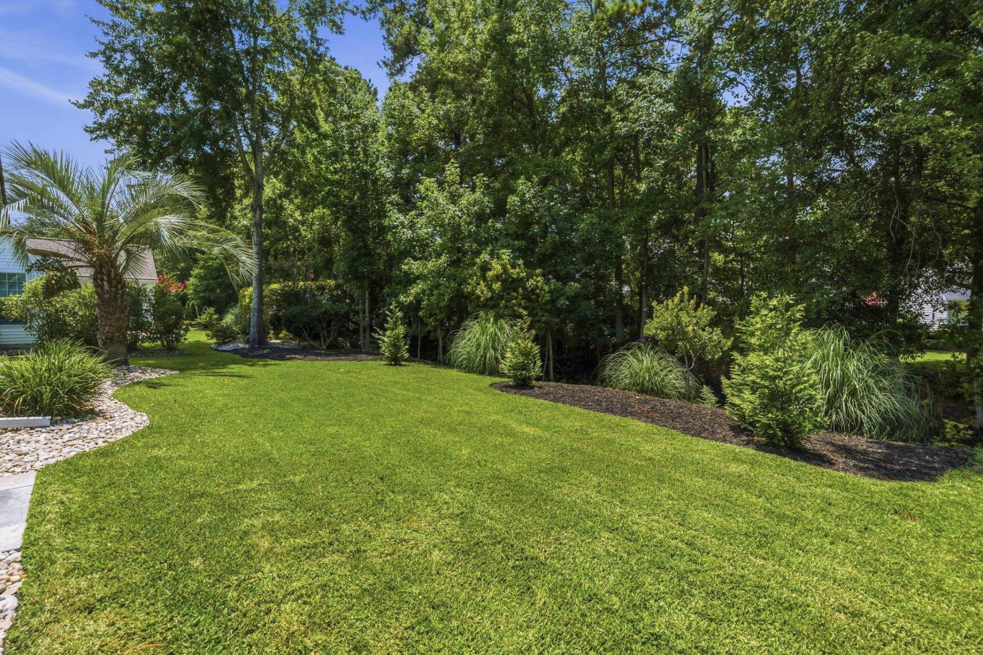 1674 Sedgefield Dr. Photo 39