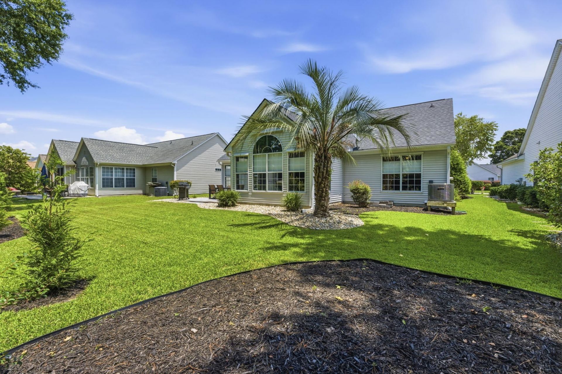 1674 Sedgefield Dr. Photo 40