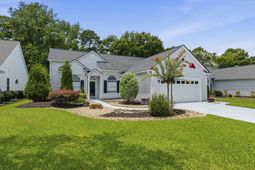 1674 Sedgefield Dr. photo 4