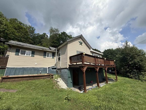 102 Sutton Avenue, West Union, WV 26456