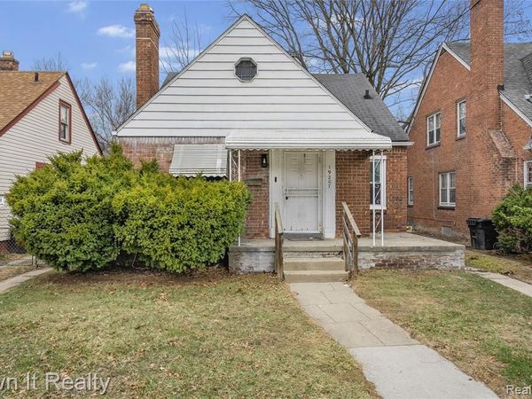 19207 Saint Marys Street, Detroit, MI 48235