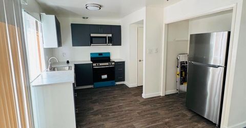 8741 Woodman Way #a, Unit A, Sacramento, CA 95826 Photo