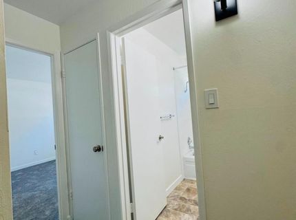 8741 Woodman Way #a, Unit A, Sacramento, CA 95826 Photo
