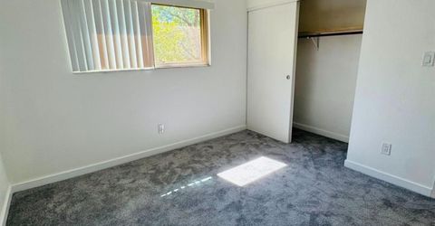 8741 Woodman Way #a, Unit A, Sacramento, CA 95826 Photo