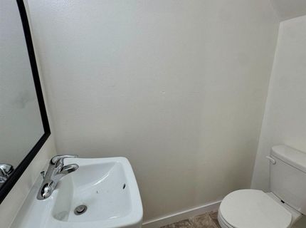 8741 Woodman Way #a, Unit A, Sacramento, CA 95826 Photo