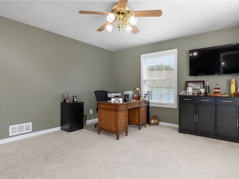 1460 Colburn Drive, Zanesville, OH 43701 Photo 4