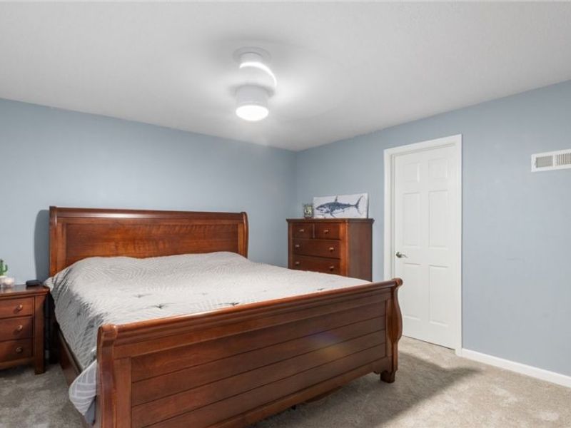 1460 Colburn Drive, Zanesville, OH 43701 Photo 41