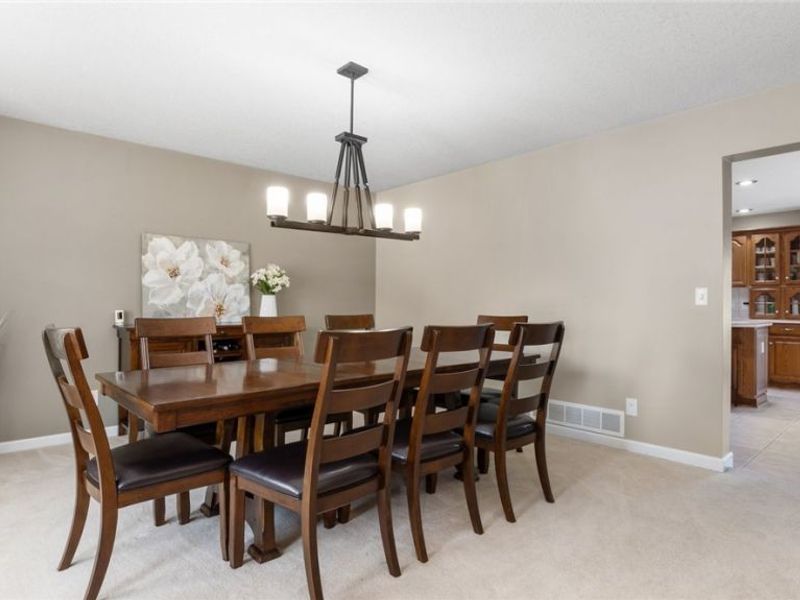 1460 Colburn Drive, Zanesville, OH 43701 Photo 6