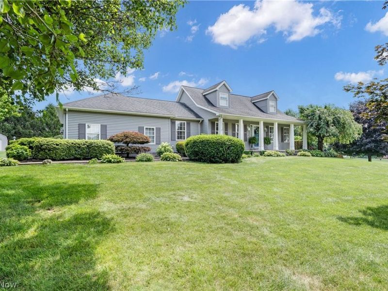 3810 Linda Way, New Waterford, OH 44445 Photo 2