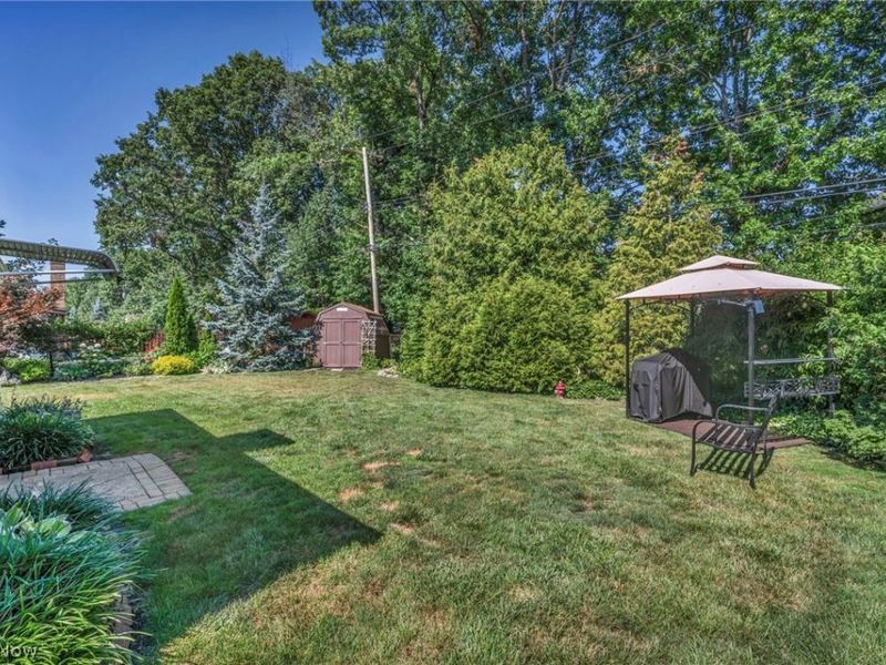 545 Walnut Drive , Euclid, OH 44132 Photo 39