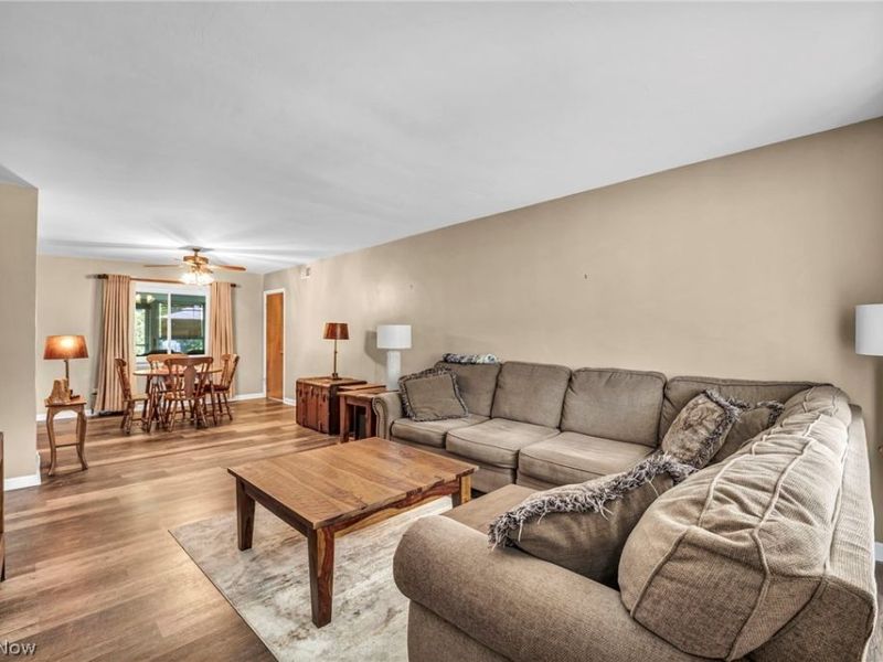 545 Walnut Drive , Euclid, OH 44132 Photo 5