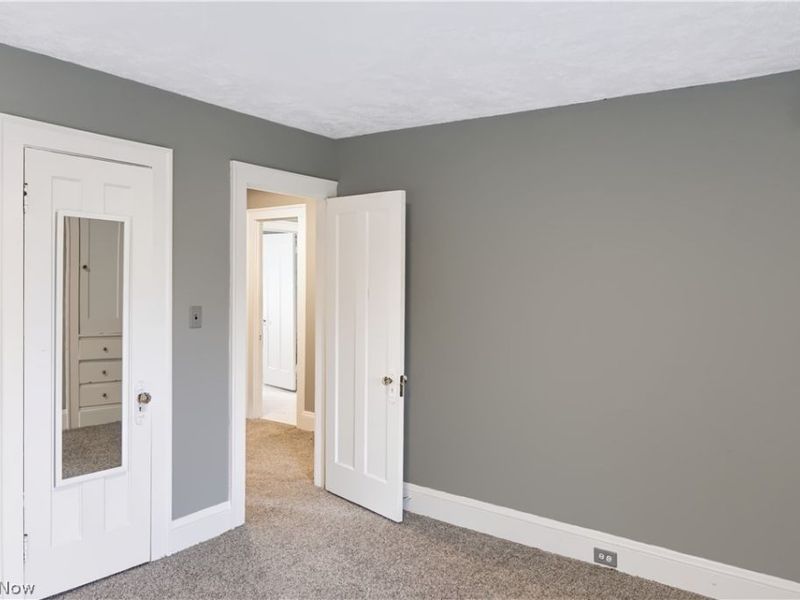 13513 Corby Road, Cleveland, OH 44120 Photo 14