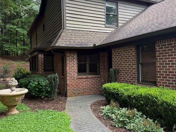 7434 Newmans Lane , Charlotte, NC 28270