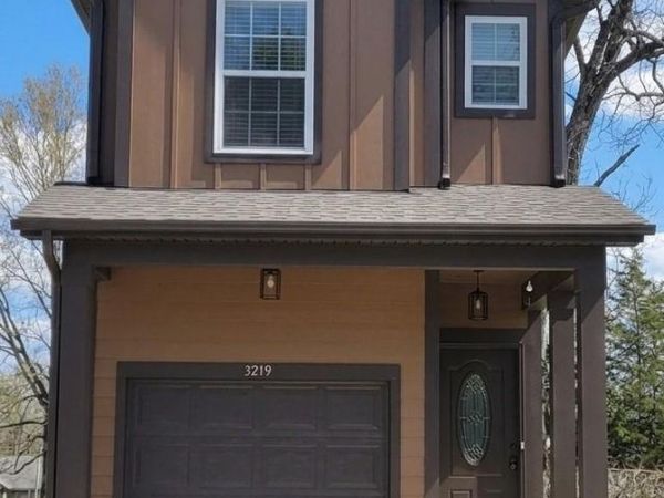3219 Ross Avenue , Charlotte, NC 28208