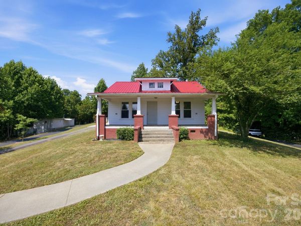 661 Lenoir Road, Morganton, NC 28655