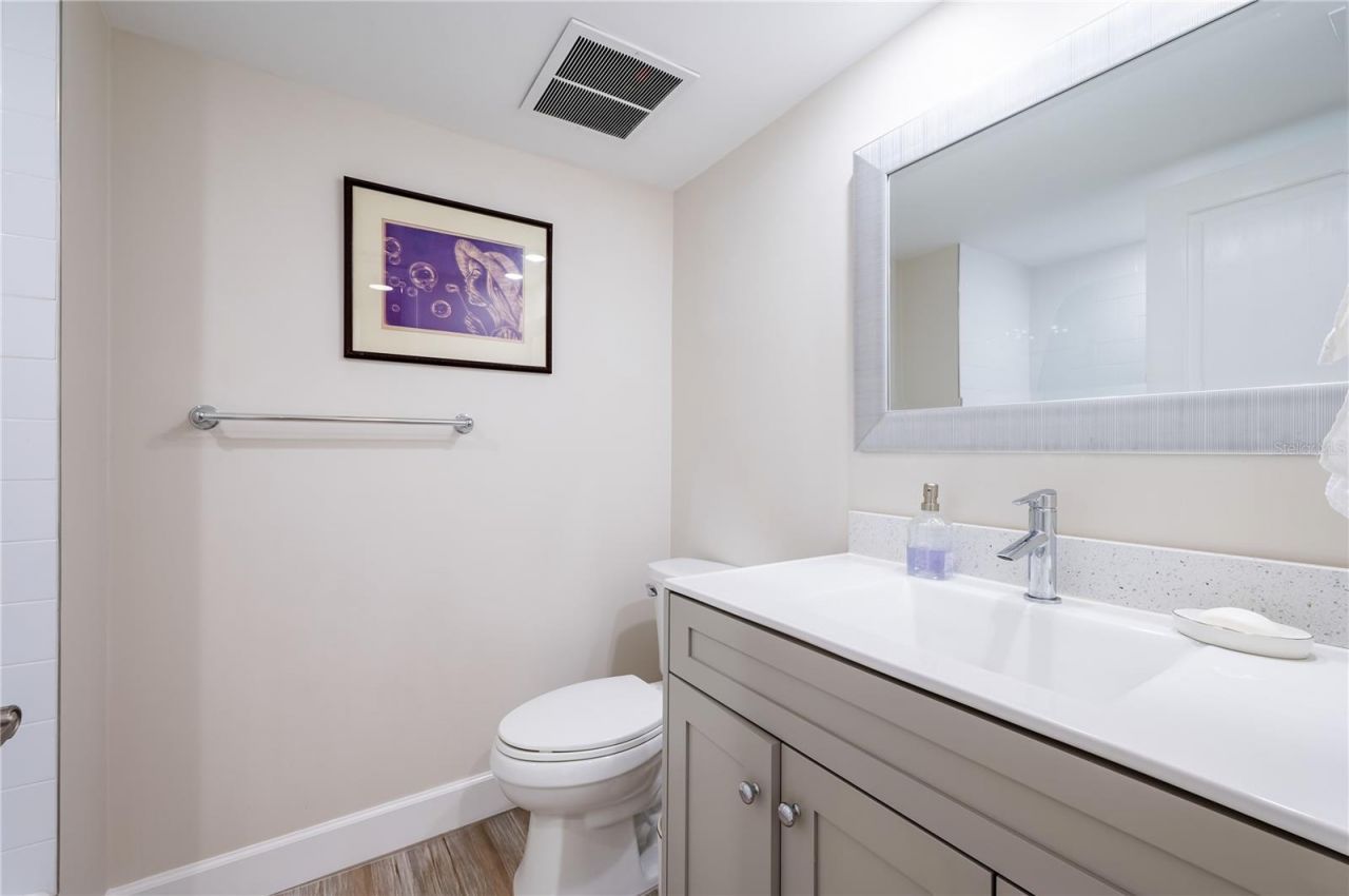 17940 Gulf Boulevard, Unit 18C, Redington Shores, FL 33708 Photo