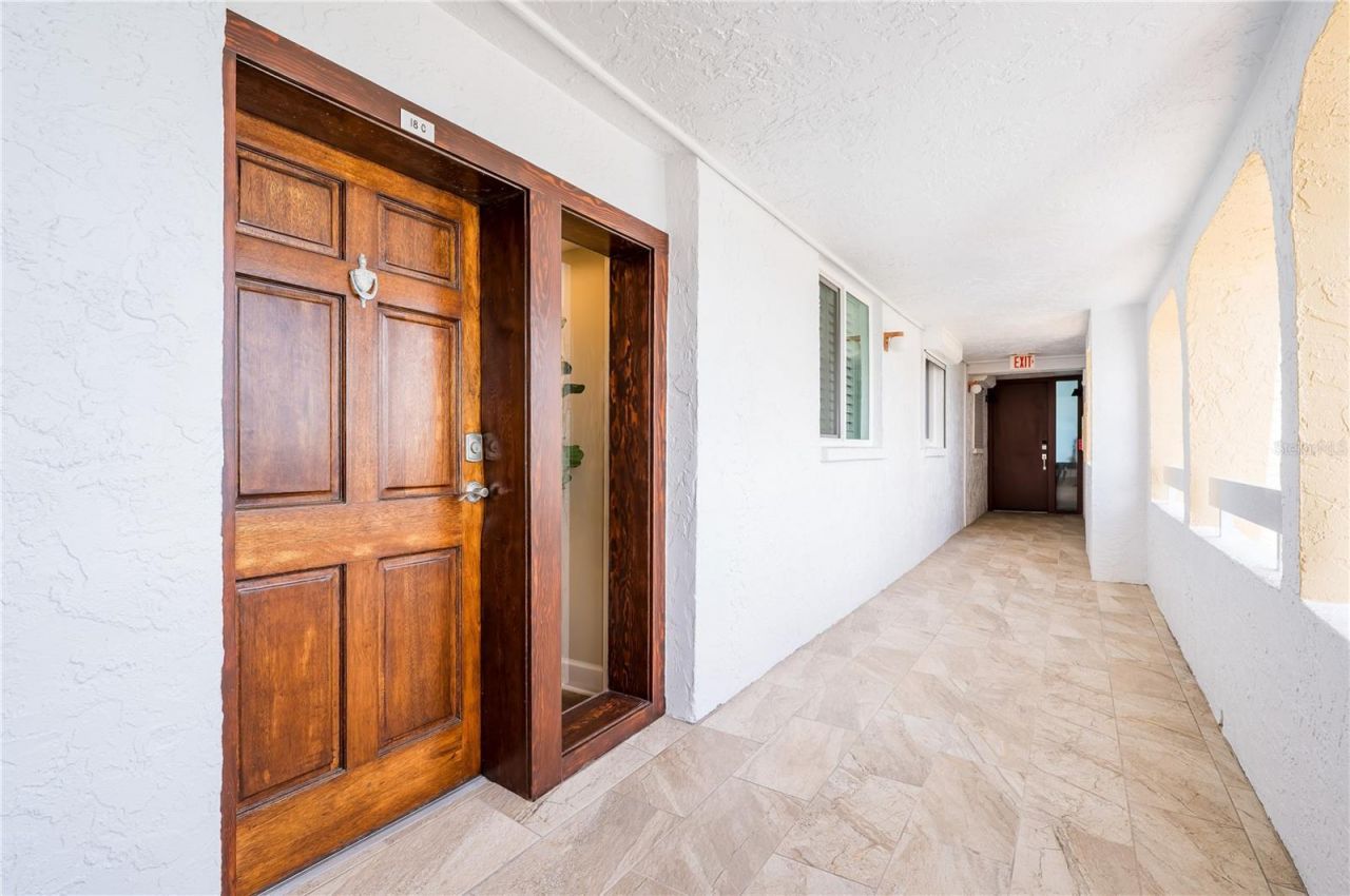 17940 Gulf Boulevard, Unit 18C, Redington Shores, FL 33708 Photo