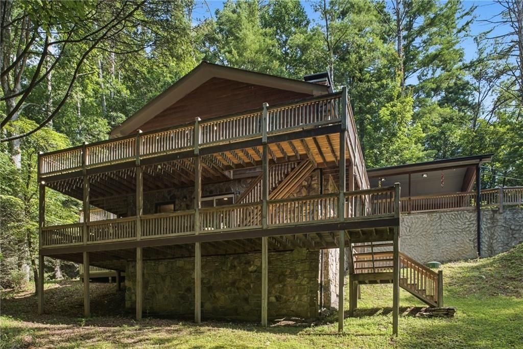 35 Laurel Ridge Drive, Ellijay, GA 30536 Main Photo