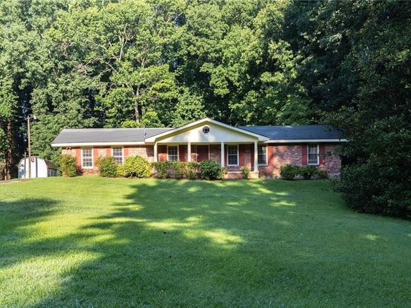 1501 Lucelle Avenue, Stone Mountain, GA 30087