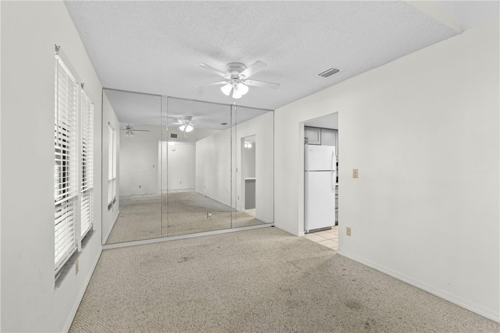 975 4th Lane, Vero Beach, FL 32962 Photo