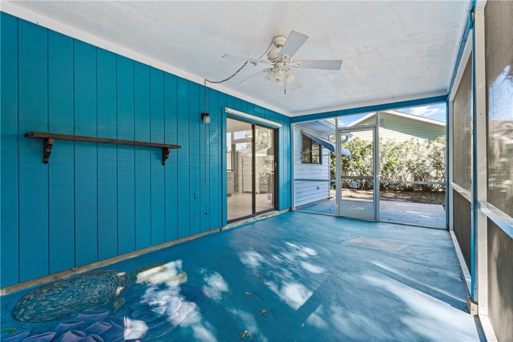 975 4th Lane, Vero Beach, FL 32962 Photo