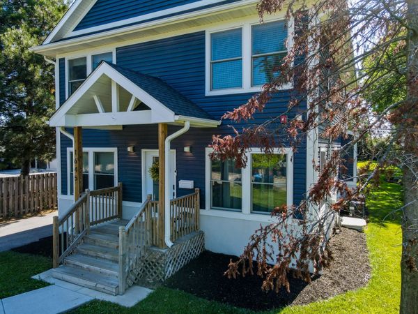 1645 Webster Lane , Des Plaines, IL 60018