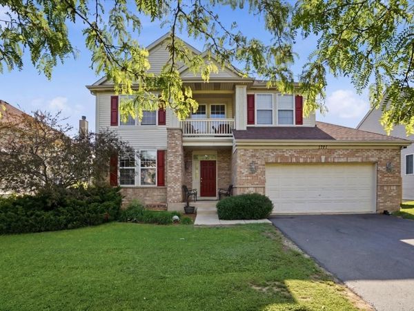 1321 Wentworth Drive , Volo, IL 60020