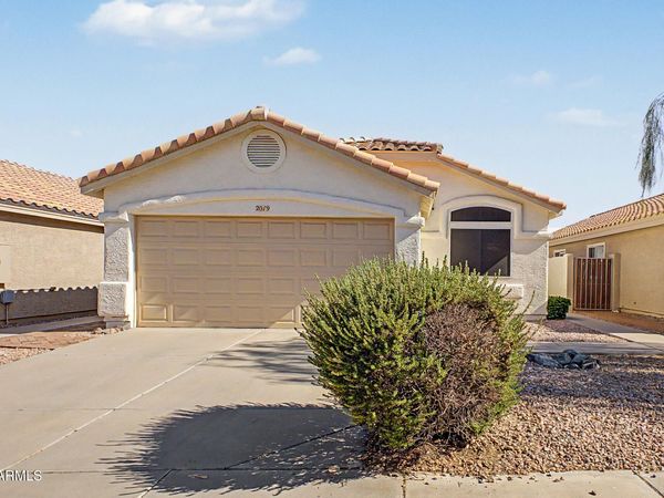 2019 E GLENHAVEN Drive, Phoenix, AZ 85048