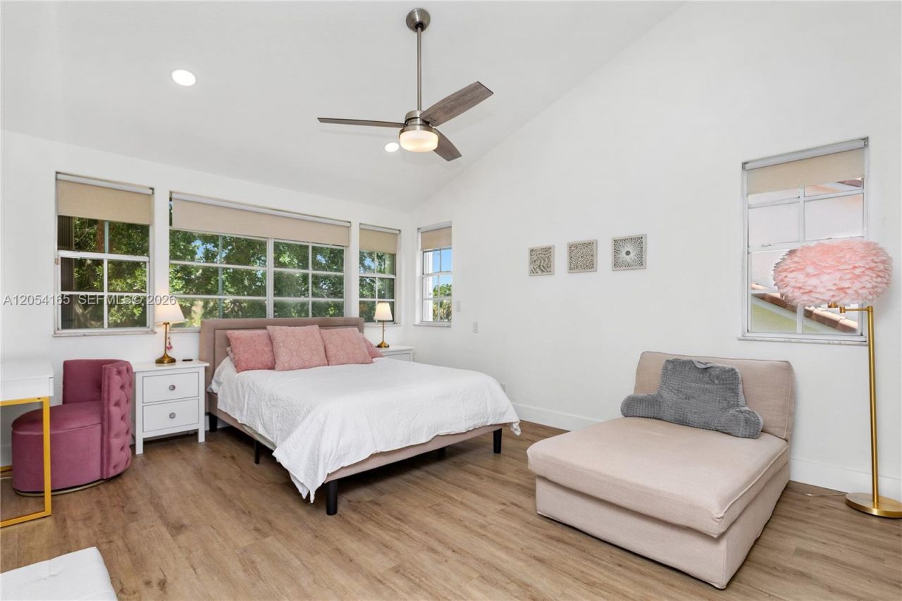 524 Water Pt, Weston, FL 33326 Photo