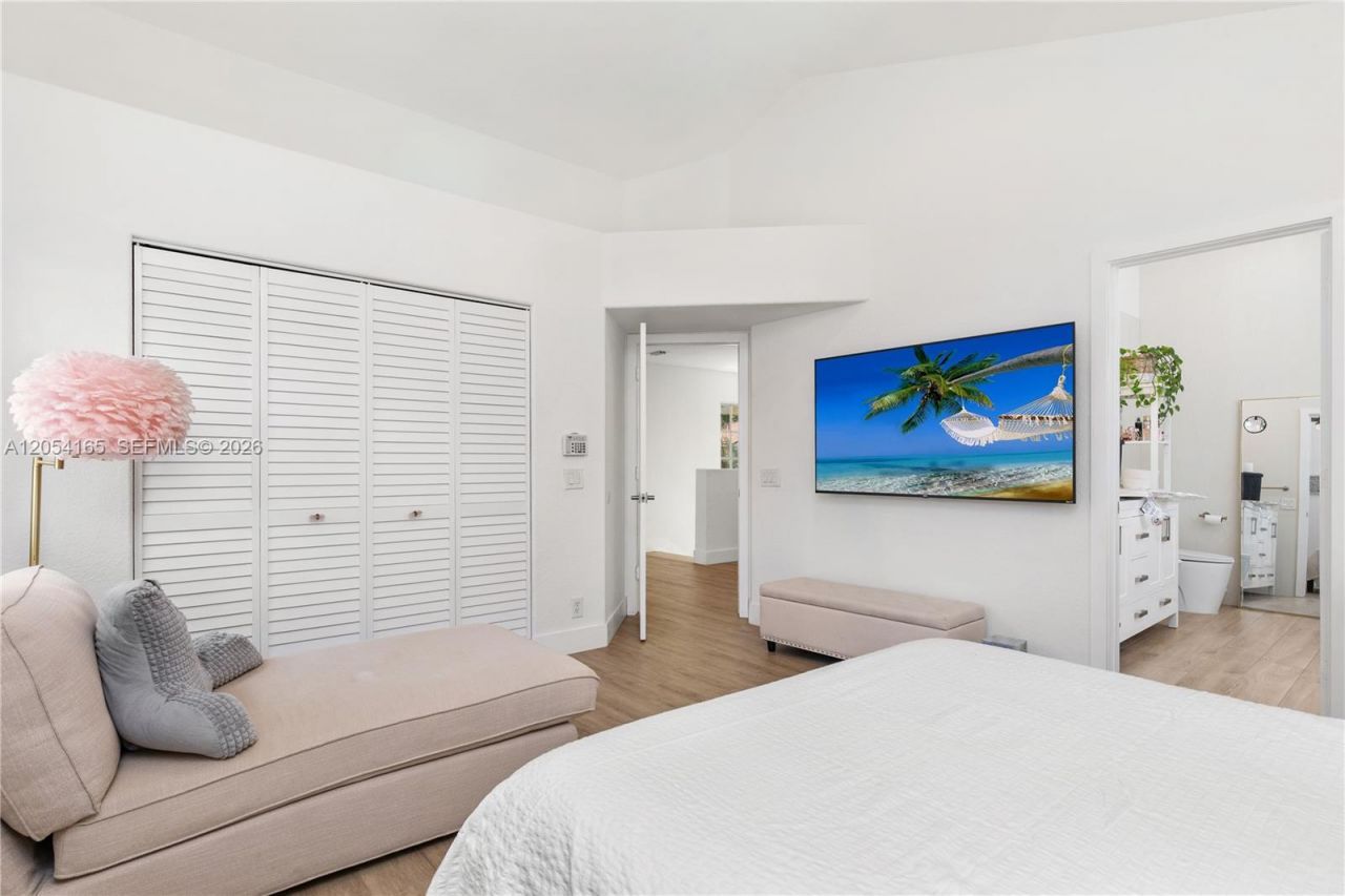 524 Water Pt, Weston, FL 33326 Photo