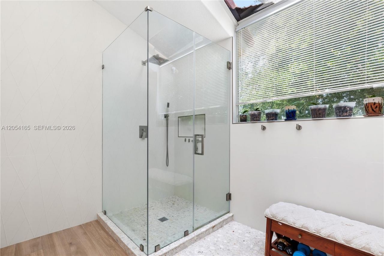 524 Water Pt, Weston, FL 33326 Photo