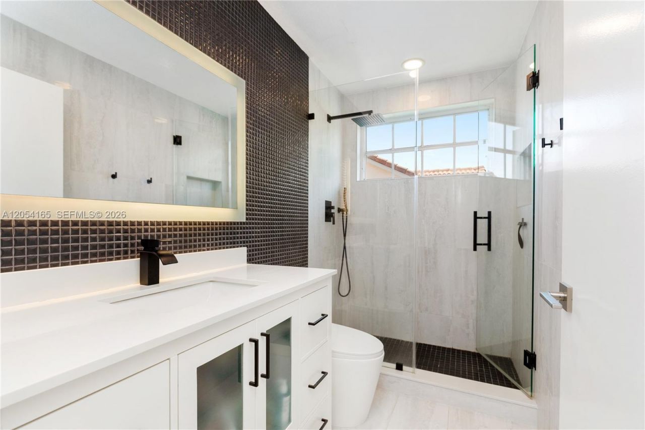 524 Water Pt, Weston, FL 33326 Photo