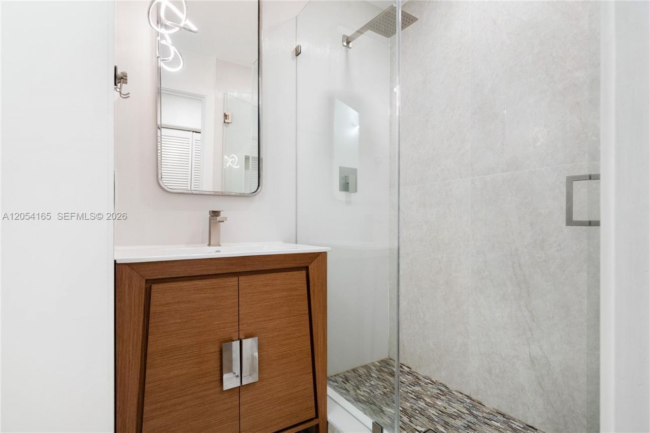 524 Water Pt, Weston, FL 33326 Photo