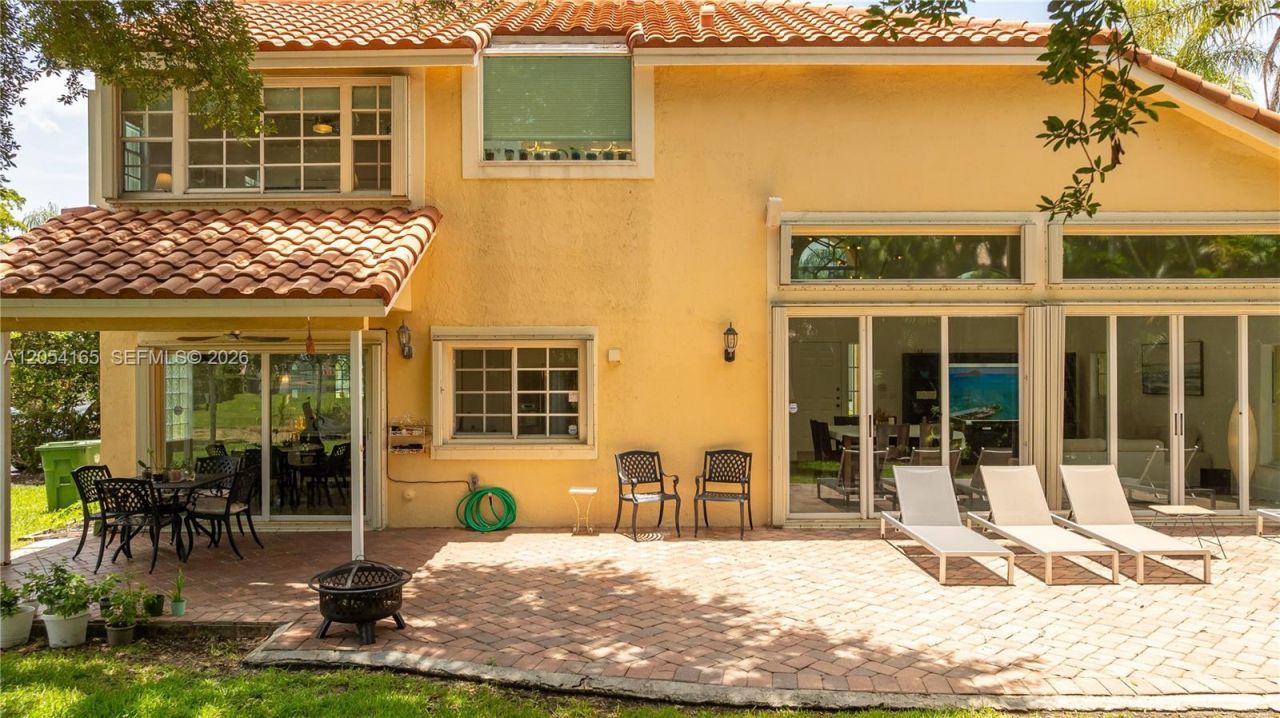 524 Water Pt, Weston, FL 33326 Photo