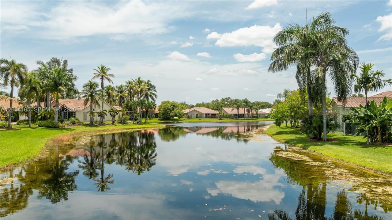 524 Water Pt, Weston, FL 33326 Photo