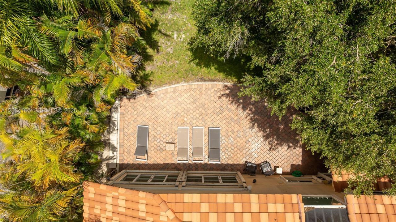 524 Water Pt, Weston, FL 33326 Photo