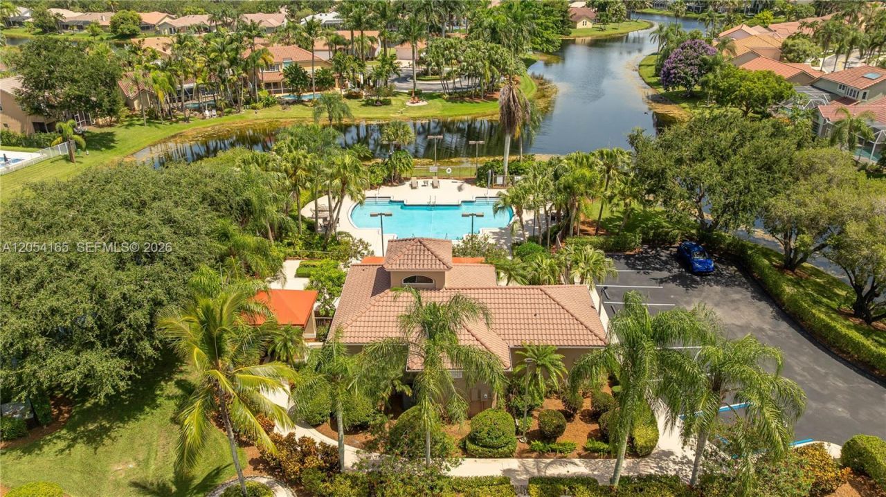 524 Water Pt, Weston, FL 33326 Photo