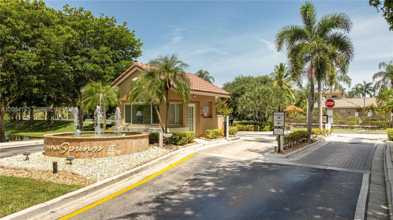 524 Water Pt, Weston, FL 33326 Photo