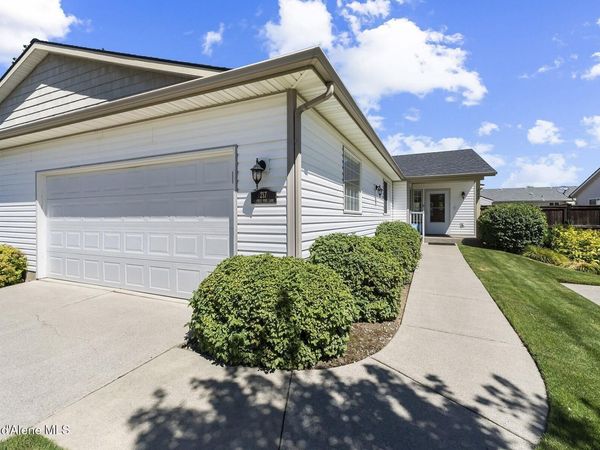 217 E Jeffrey Pine Ln , Unit 2, Coeur d'Alene, ID 83815