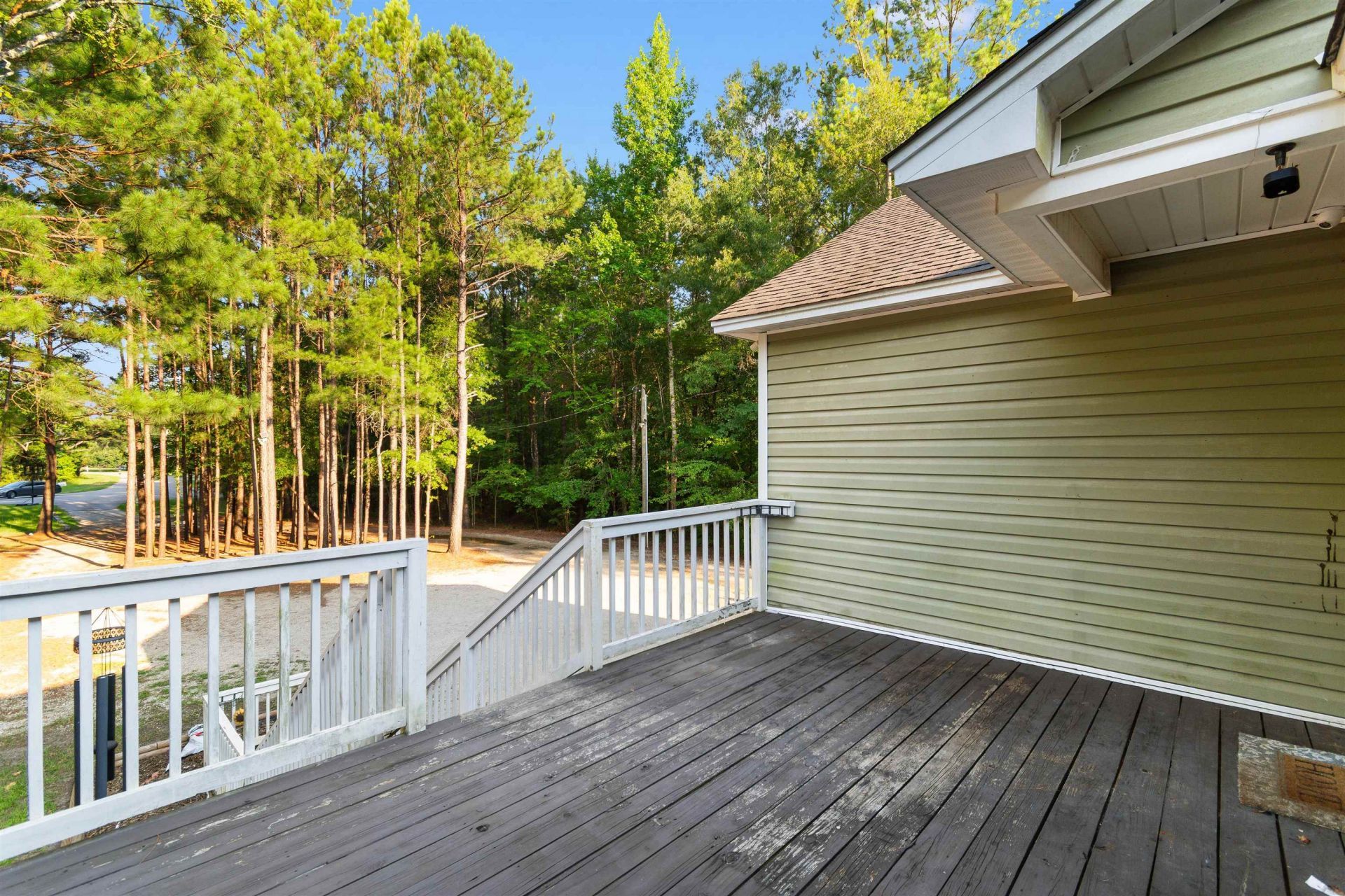 798 Redmond Ct. Photo 12