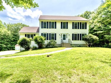 44 Wallingford Road, Milford, NH 03055