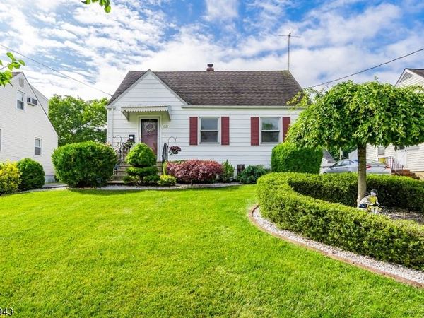 1601 Raritan Rd, Clark, NJ 07066