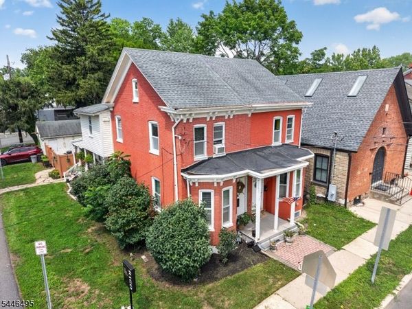 245 N Main St, Lambertville, NJ 08530