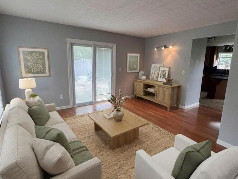 9126 Ellersly Drive , Lewis Center, OH 43035 Photo 2