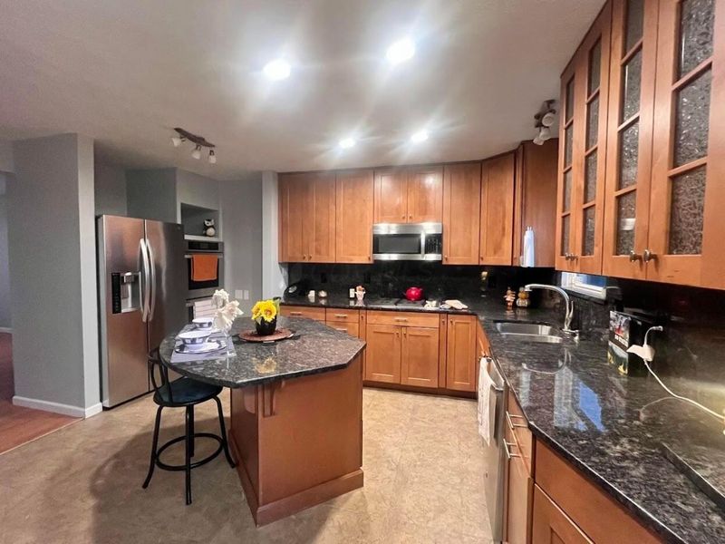 9126 Ellersly Drive , Lewis Center, OH 43035 Photo 5