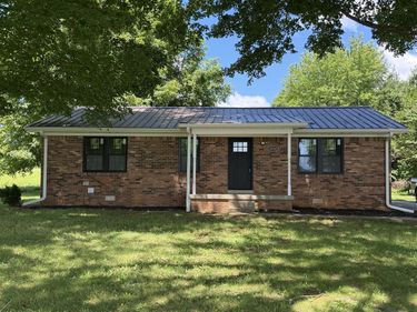 1934 Mt Olivet Road , Bowling Green, KY 42101